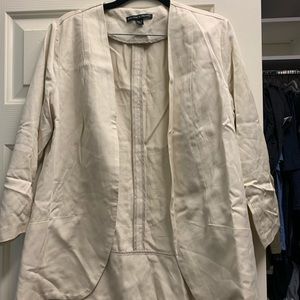 Harlow & Graham Light easy open front blazer